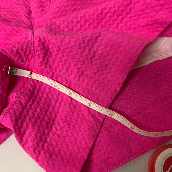 Lilly Pulitzer Adie shorts - Picture 2 of 10